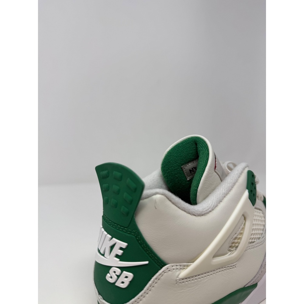 Jordan 4 Retro SB Pine Green Size 9 - Picture 10 of 12